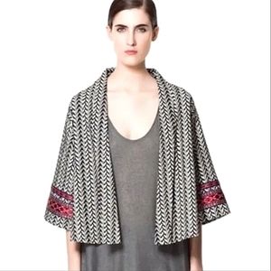 Zara Black & White Tribal Print Open Cropped Kimono Jacket